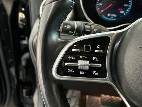 Used 2021 Mercedes-Benz GLC 300 GLC 300 image 12