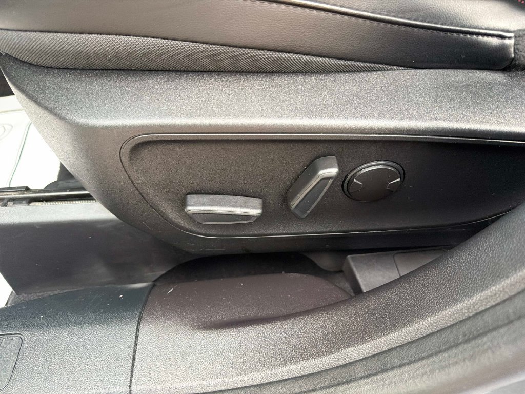 Used 2023 Ford Escape ST-Line w/ Tech Pack #1 AWD/4WD image 20