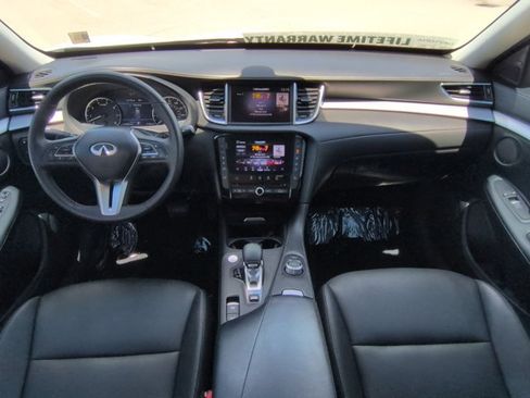 Used 2021 INFINITI QX50 Luxe FWD image 16
