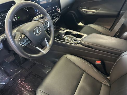 Certified 2024 Lexus NX 350 AWD w/ Vision Package image 4