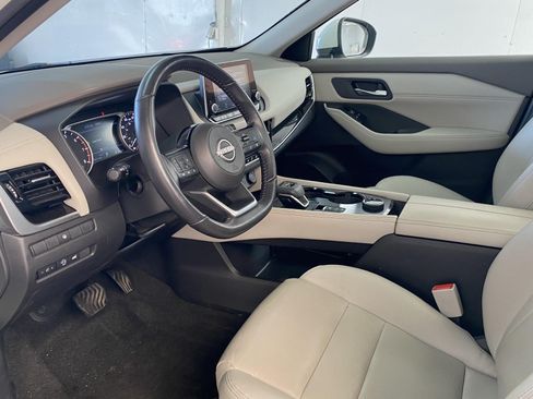 Used 2023 Nissan Rogue SL AWD/4WD image 21
