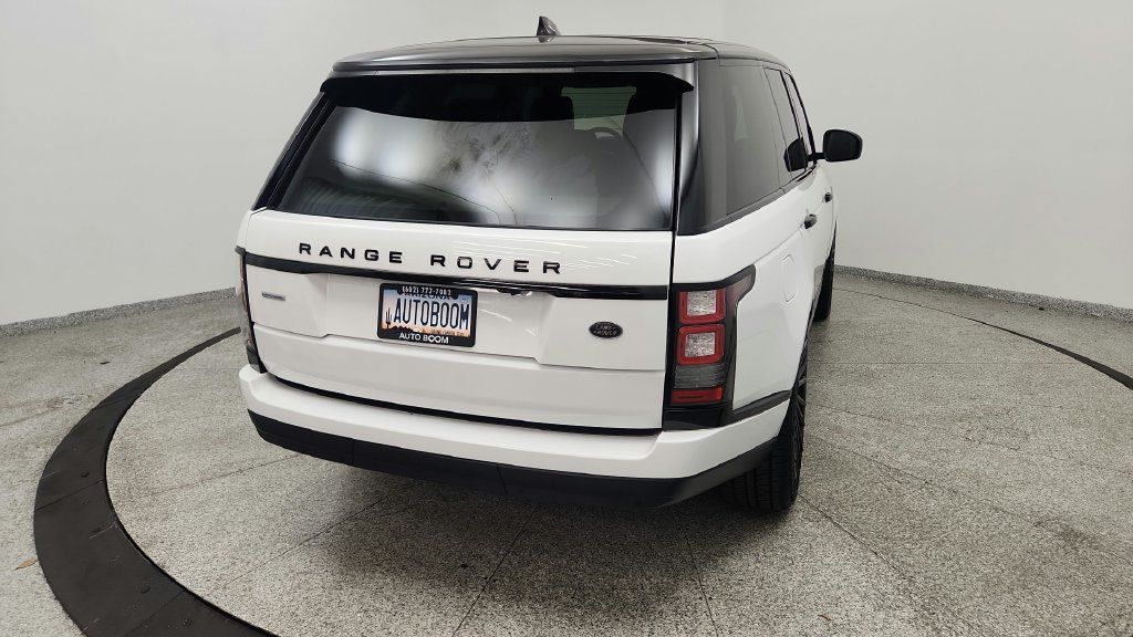 Used 2017 Land Rover Range Rover Supercharged AWD/4WD image 30