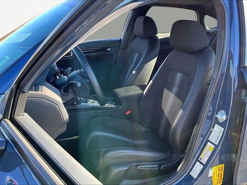 Certified 2025 Honda Civic Sport image 15