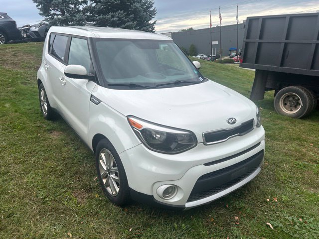 Used 2017 Kia Soul + FWD image 3