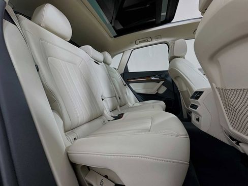 Certified 2025 Audi Q5 2.0T Premium Plus w/ Premium Plus Package image 26