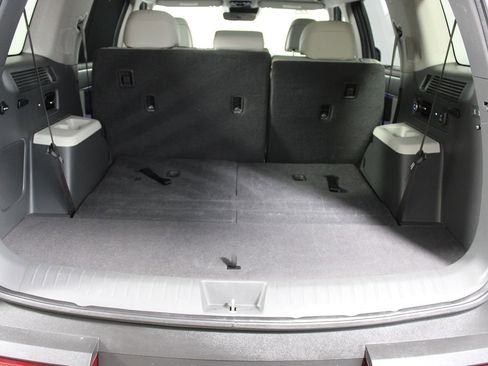 Used 2025 Hyundai Santa Fe Limited image 47