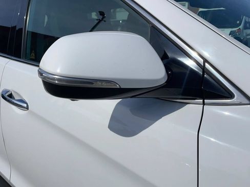 Used 2018 Hyundai Santa Fe FWD image 51