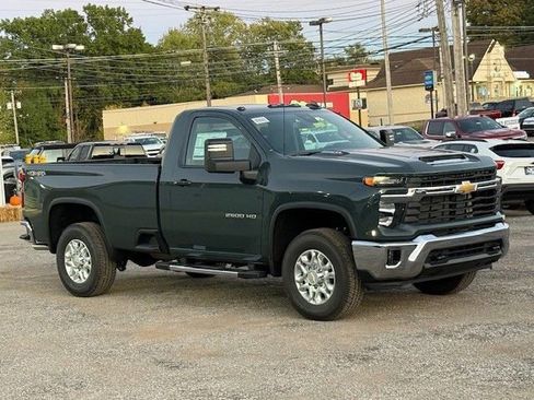 New 2026 Chevrolet Silverado 2500 LT w/ Convenience Package image 2