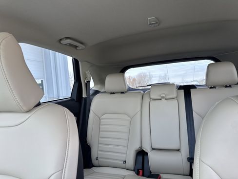 Used 2024 Ford Edge SEL image 38