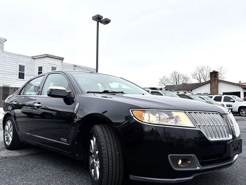Used 2011 Lincoln MKZ Hybrid w/ 201A Rapid Spec Order Code image 3