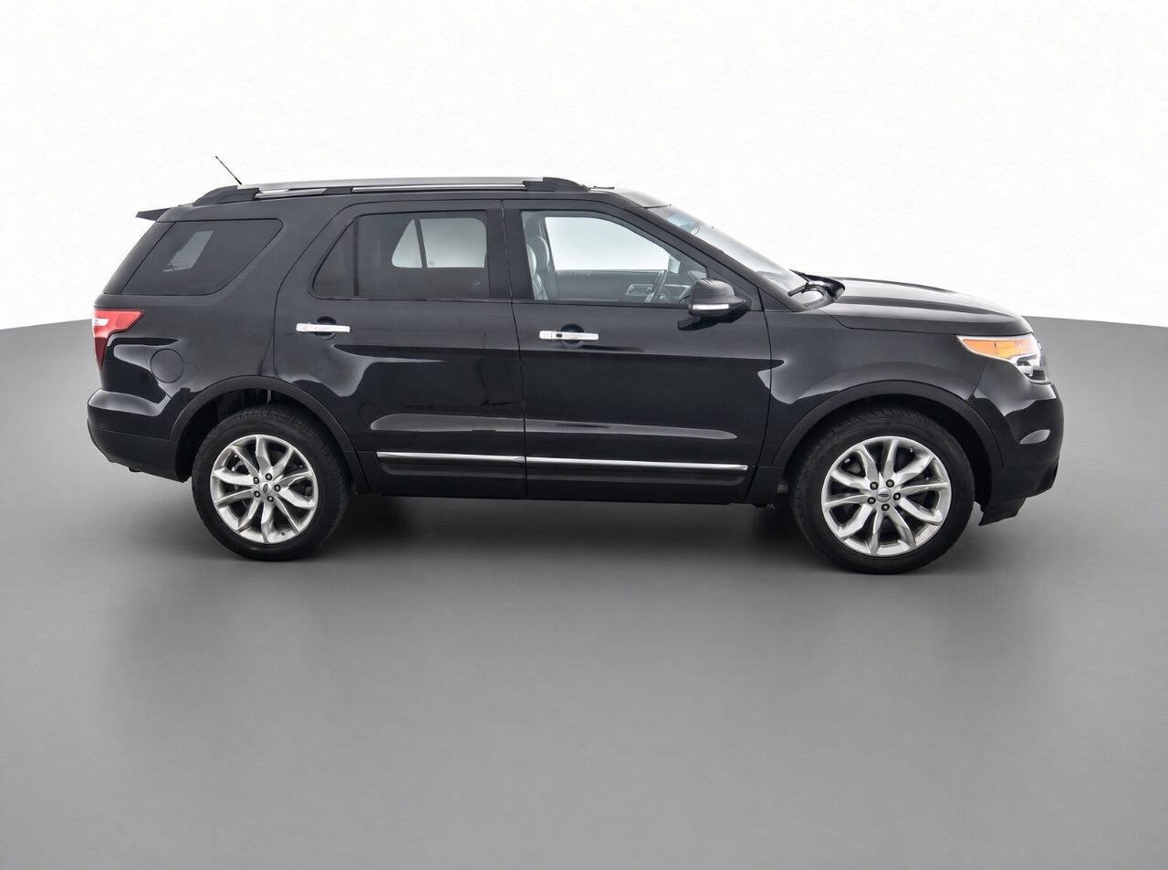 Used 2015 Ford Explorer Limited w/ Equipment Group 301A AWD/4WD image 4