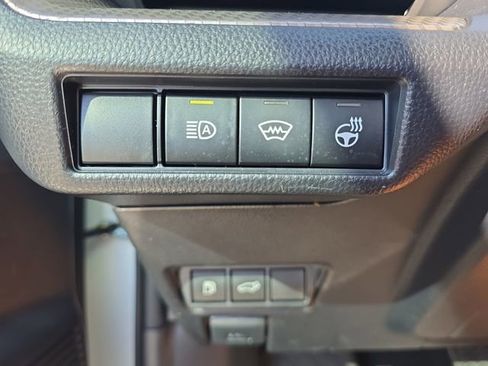 Used 2025 Toyota Prius Limited image 26