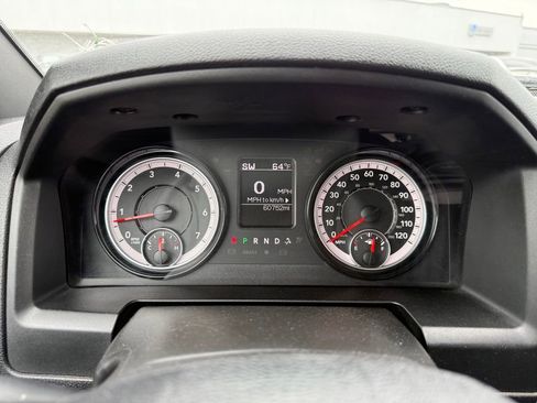 Used 2024 RAM 1500 Classic Warlock RWD image 10