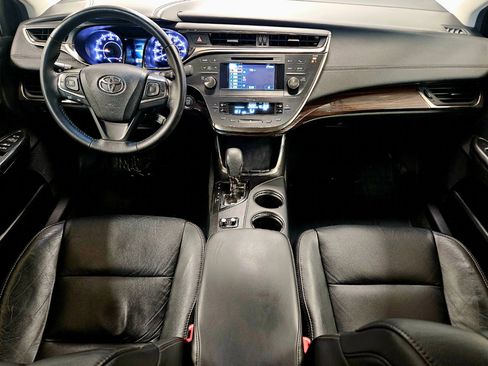 Used 2013 Toyota Avalon XLE Premium image 23