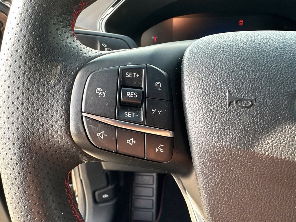 Used 2023 Ford Escape ST-Line w/ Tech Pack #1 AWD/4WD image 28