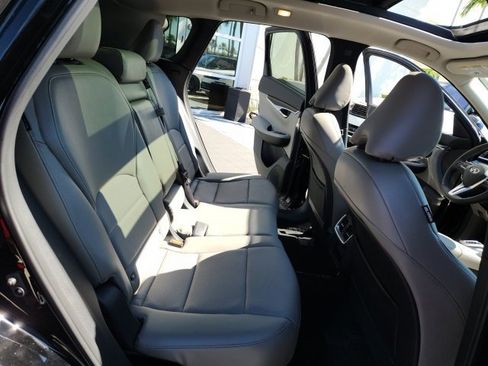 Used 2025 INFINITI QX50 Luxe image 21