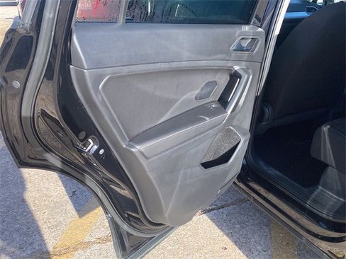 Used 2024 Volkswagen Tiguan S image 15