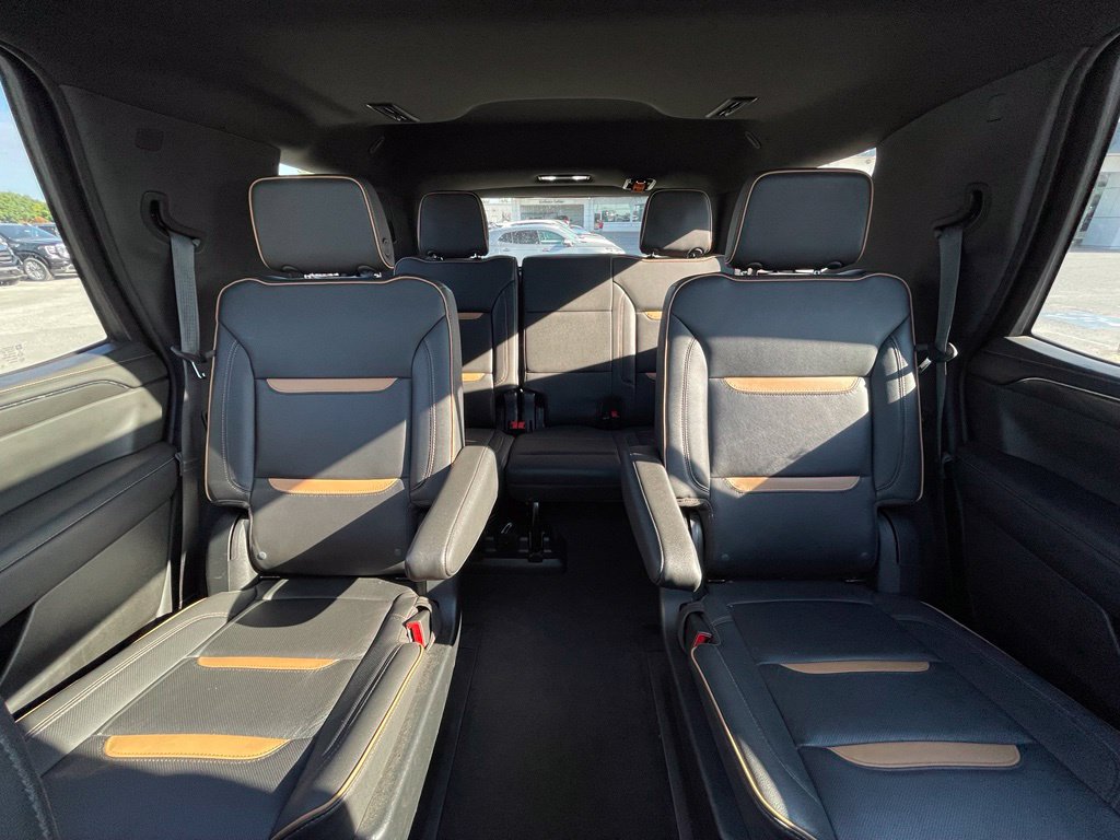 Used 2023 GMC Yukon AT4 w/ LPO, Floor Liner Package AWD/4WD image 29