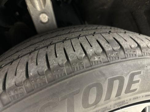 Used 2023 Acura MDX A-Spec image 12