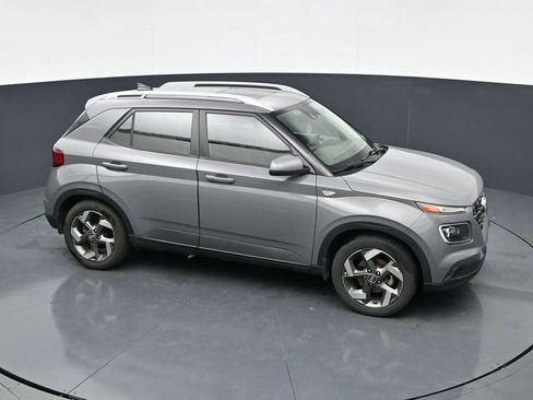 Used 2020 Hyundai Venue SEL w/ Convenience + Premium Package FWD image 26