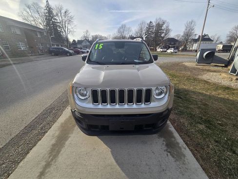 Used 2015 Jeep Renegade Limited image 4