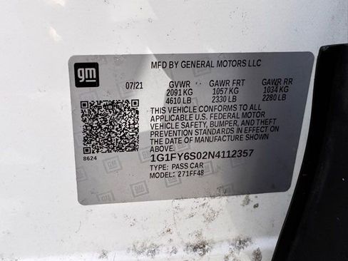 Used 2022 Chevrolet Bolt EUV LT w/ Convenience Package FWD image 11