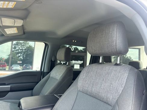 Used 2025 Ford F250 XLT w/ FX4 Off-Road Package AWD/4WD image 2