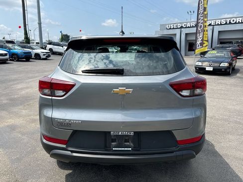 Used 2024 Chevrolet TrailBlazer LS FWD image 18