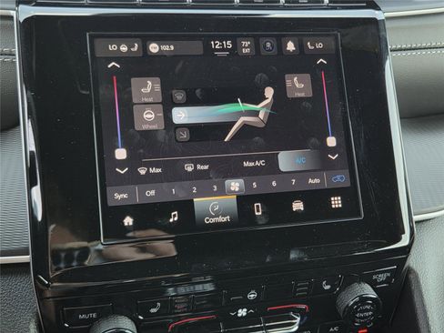 New 2025 Jeep Grand Cherokee Altitude RWD image 12