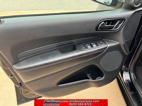 Used 2025 Dodge Durango GT AWD/4WD image 11