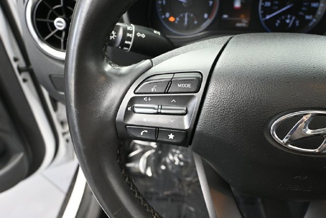 Used 2022 Hyundai Kona SEL w/ Convenience Package FWD image 21