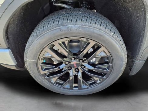 New 2026 GMC Sierra 1500 Elevation image 27