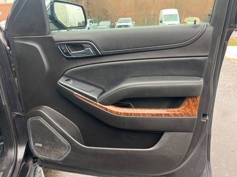 Used 2017 Chevrolet Tahoe Premier image 10