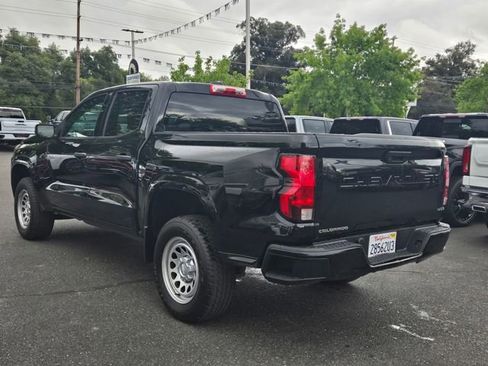 Used 2023 Chevrolet Colorado W/T image 6