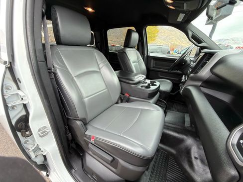 Used 2022 RAM 2500 Tradesman w/ Protection Group image 5