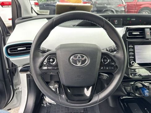 Used 2022 Toyota Prius XLE w/ Premium Convenience Package FWD image 14