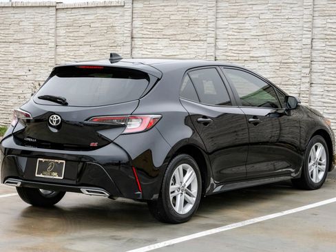 Used 2022 Toyota Corolla SE image 9