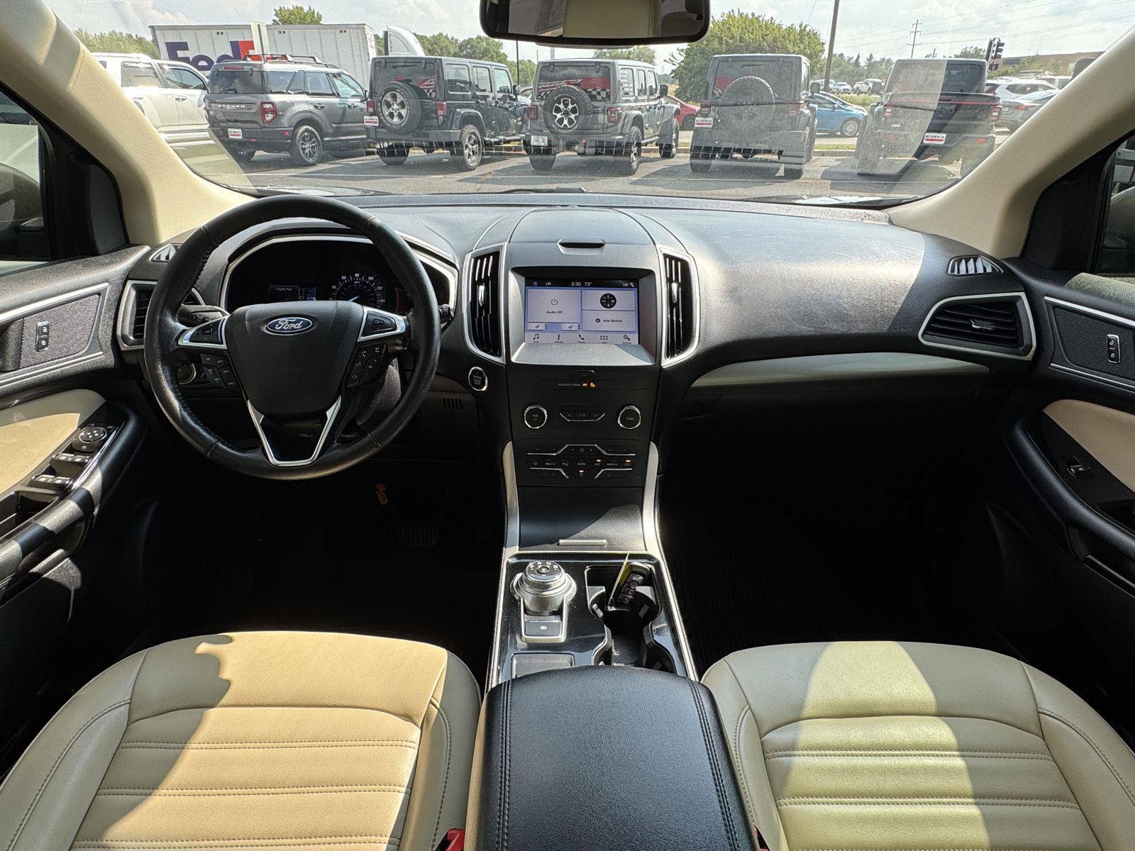 Used 2019 Ford Edge SEL w/ Equipment Group 201A FWD image 26
