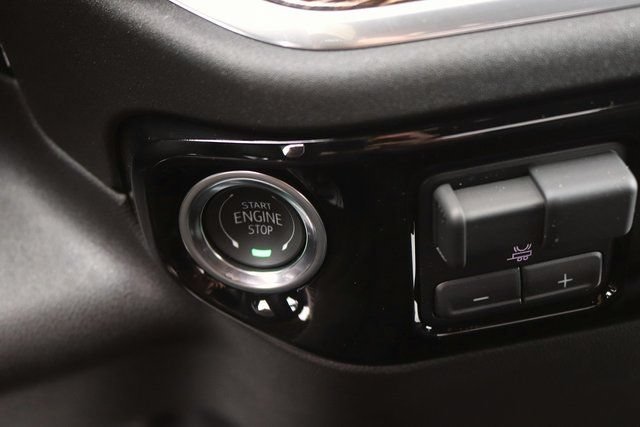 New 2025 GMC Sierra 1500 SLE AWD/4WD image 22