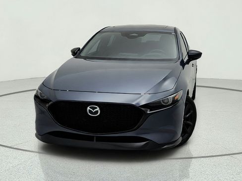 Used 2024 MAZDA MAZDA3 Hatchback w/Premium Plus Pkg AWD/4WD image 2