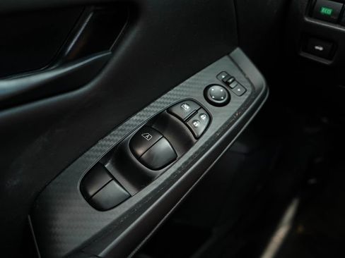 Used 2025 Nissan Sentra S FWD image 29