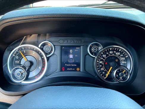 Used 2022 RAM 2500 Tradesman AWD/4WD image 21