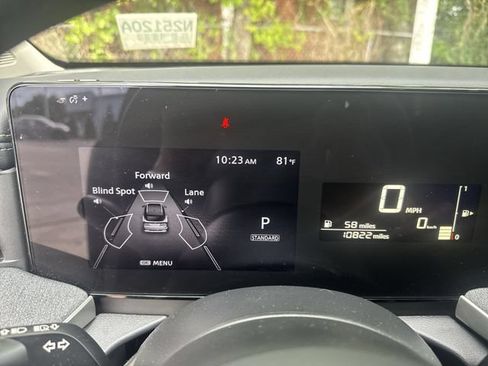 Used 2025 Nissan Kicks SV w/ Charging Package AWD/4WD image 18