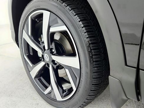 Used 2022 Nissan Rogue Sport SL w/ Premium Package FWD image 25