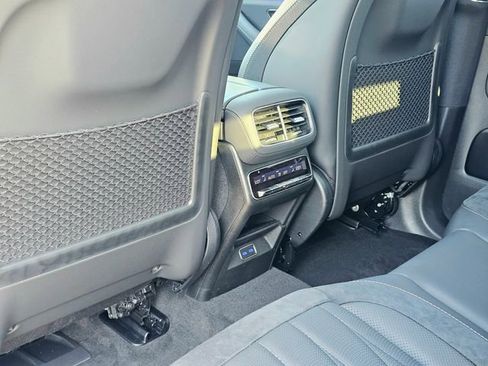 New 2026 Mercedes-Benz GLE 53 AMG 4MATIC Coupe image 24