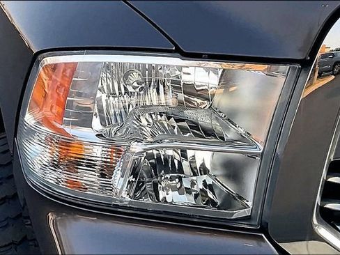 Used 2018 RAM 1500 Big Horn image 28