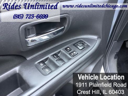 Used 2016 Mitsubishi Outlander ES image 10