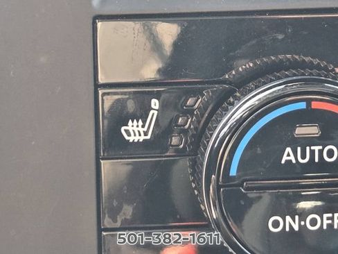 Certified 2025 Nissan Rogue SV w/ SV Premium Package FWD image 23