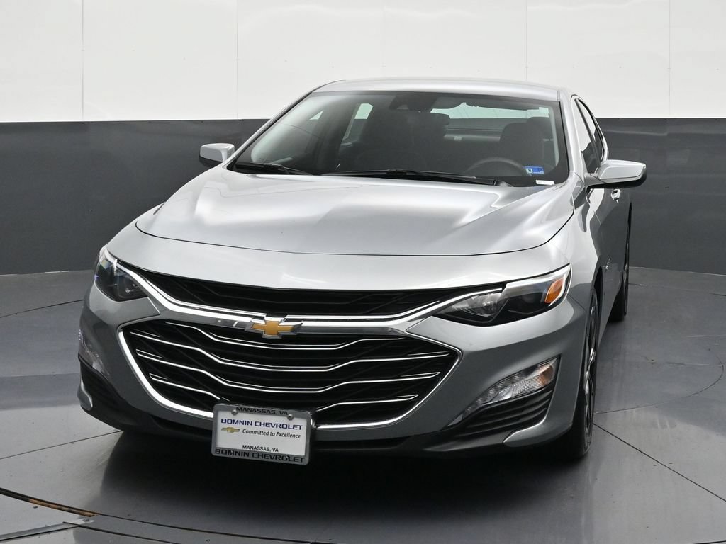 Certified 2025 Chevrolet Malibu LT FWD image 8