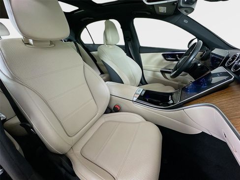 Certified 2023 Mercedes-Benz C 300 4MATIC Sedan image 35